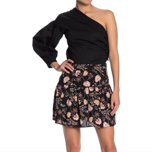 One State Floral Mini Skirt - Picture 2 of 11